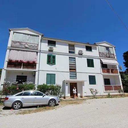 Apartment Dina Rovinj Exterior photo