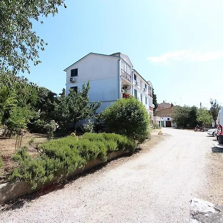 Apartment Dina Rovinj Exterior photo